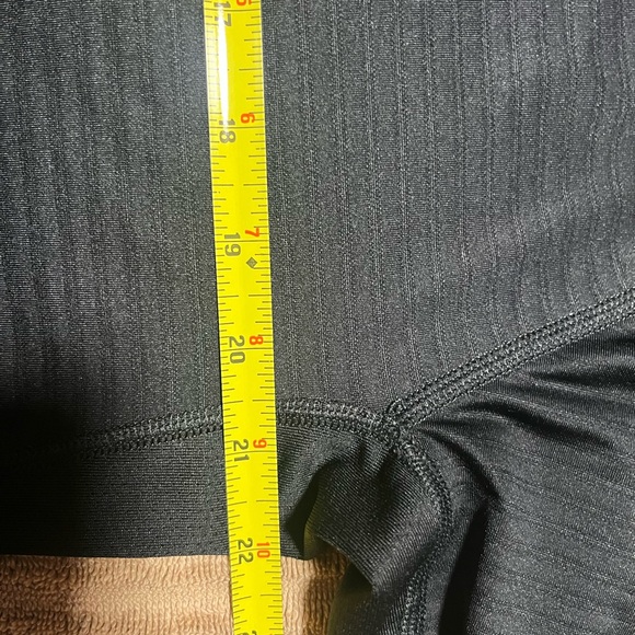 RHONE Workout/Baselayer Tee, L - Picture 5 of 8